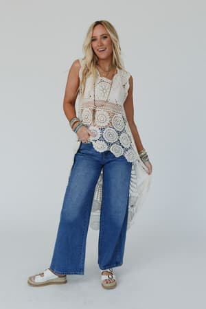 serene-dream-crochet-lace-top-natural/Natural