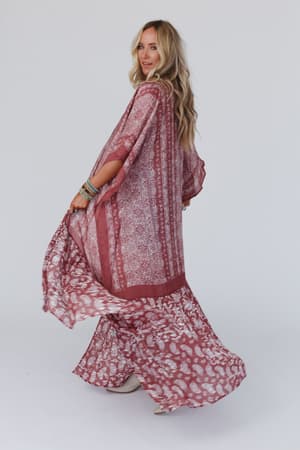 paisley-tapestry-free-flow-duster-kimono-wine/Wine