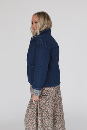echo-canyon-quilted-jacket-dark-denim/Dark Denim