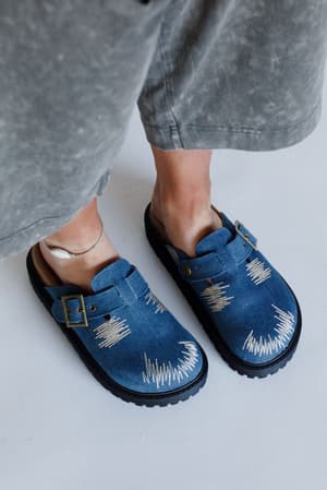 bliss-bound-mules-navy/Navy