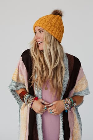cable-knit-faux-fur-pom-beanie-mustard/Mustard