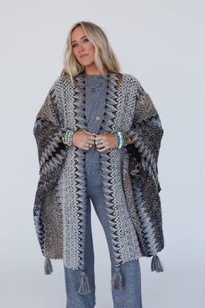 desert-dreams-crochet-ruana-khaki/Taupe