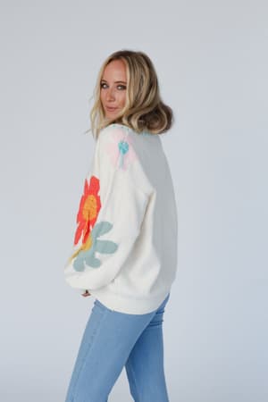 good-mood-flower-print-sweater-ivory/Ivory