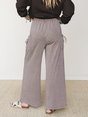 tied-with-a-bow-pants-expresso/Espresso