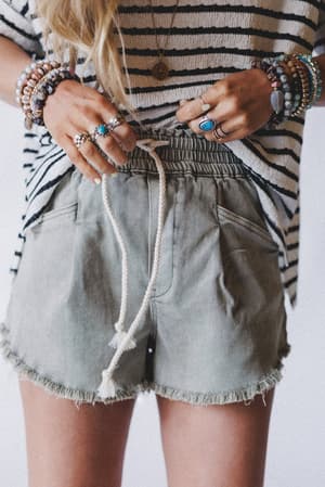 open-sunroof-frayed-denim-shorts-olive/Green