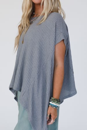 everleigh-textured-tunic-top-heather-gray/Heather Gray