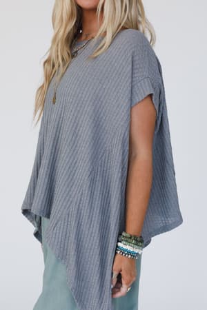 everleigh-textured-tunic-top-heather-gray/Heather Gray