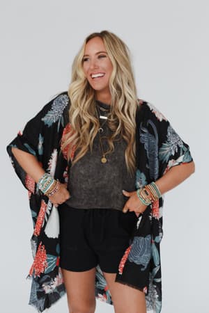 tyler-floral-kimono-black/Black