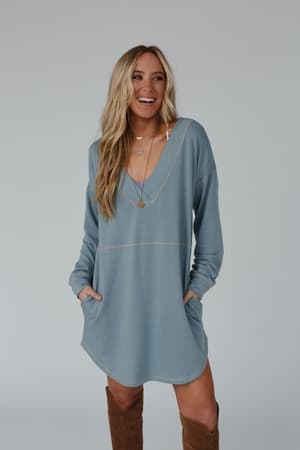 The Nest Meadow Long Sleeve Tunic Dress: undefined
