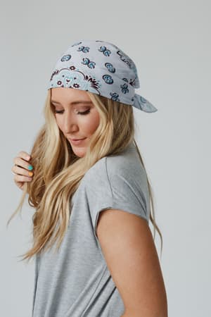love-full-paisley-bandana-blue/Blue