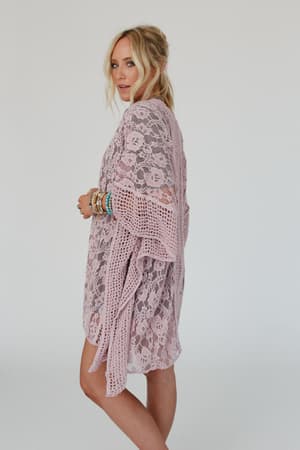 breezy-floral-lace-kimono-rose/Rose