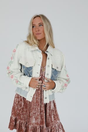 on-the-vine-quilted-jacket-ivory/Ivory