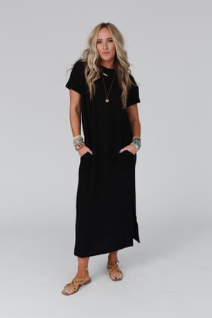 easy-days-maxi-slit-tee-dress-black/Black