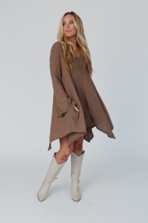 clear-day-bell-sleeve-tunic-mocha/Mocha