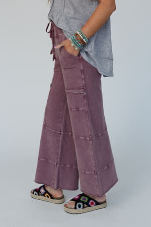 lucky-one-wide-leg-full-pant-plum/Plum