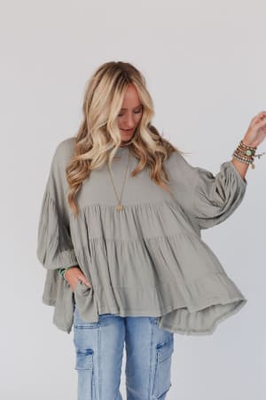 in-the-clouds-tunic-top-olive/Olive
