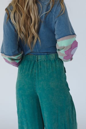 east-bay-loose-fit-cargo-jeans-green/Green