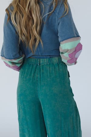 east-bay-loose-fit-cargo-jeans-green/Green