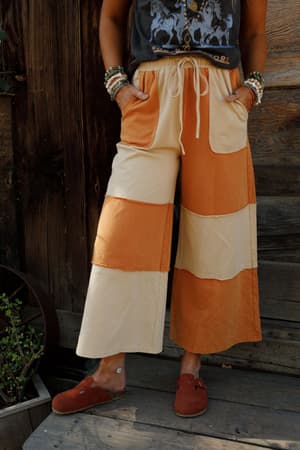 coastal-colorblock-pants-camel/Camel