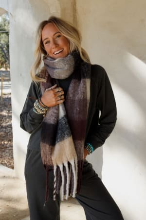 Everest Cozy Plaid Scarf: undefined