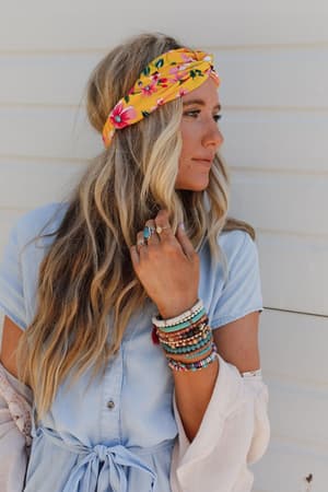 Pop Of Petals Headband: undefined