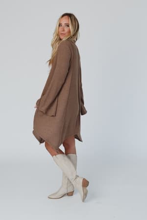 clear-day-bell-sleeve-tunic-mocha/Mocha