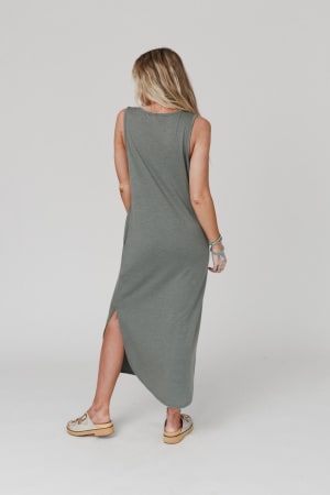 cassie-sleeveless-pocket-maxi-dress-light-olive/Light Olive