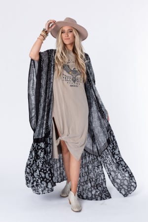 Paisley Tapestry Free Flow Duster Kimono: undefined