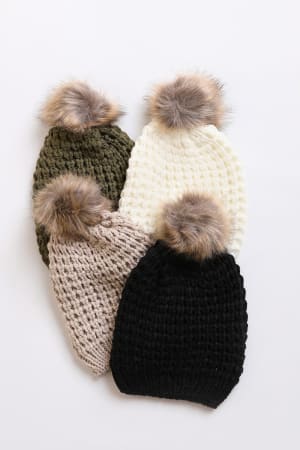 aspen-waffle-knit-faux-fur-beanie-black/Black