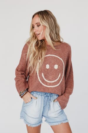 made-you-smile-sweater-rose/Rose