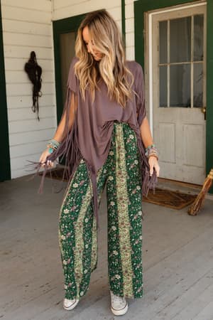 showstopper-fringe-top-mocha/Mocha
