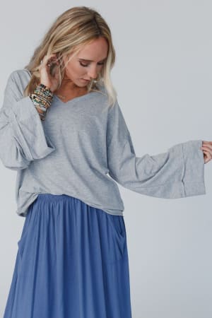 love-it-v-neckline-sweater-top-heather-gray/Heather Gray