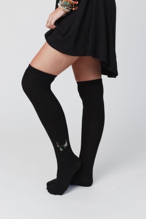 birds-of-a-feather-knee-high-socks-black/Black