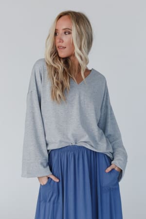 love-it-v-neckline-sweater-top-heather-gray/Heather Gray