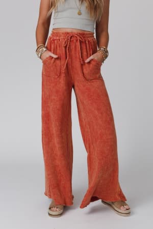 relaxing-robin-wide-leg-pant-new-brick/New Brick