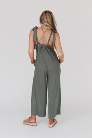 forever-relaxed-gathered-jumpsuit-light-olive/Light Olive