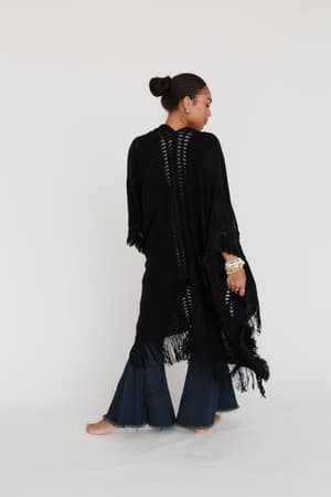 go-with-the-flow-ruana-black-1/Black