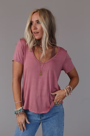 scoop-neck-bralette-tee-mauve/Mauve