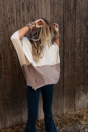 coffee-sunsets-v-neck-top-brown/Brown