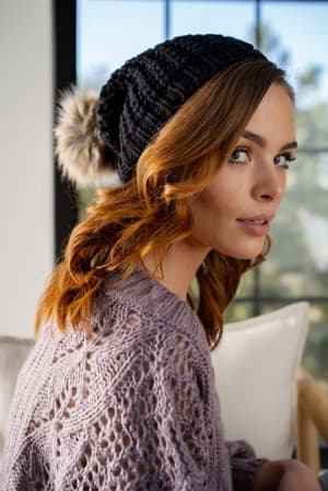 aspen-waffle-knit-faux-fur-beanie-black/Black