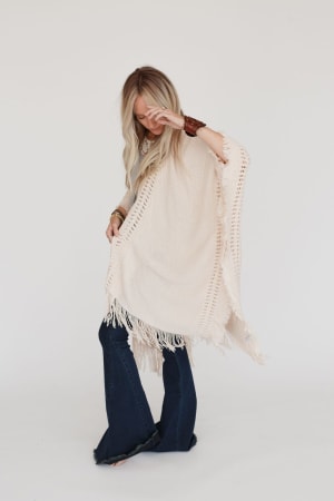 go-with-the-flow-ruana-beige-1/Ivory