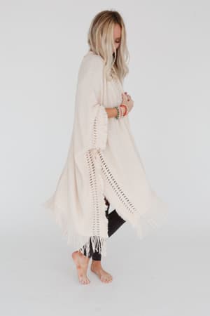 go-with-the-flow-ruana-beige-1/Ivory