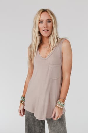 shelli-scoop-neck-tank-top-dark-mocha/Dark Mocha