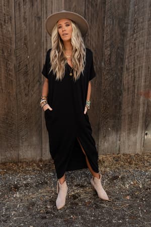 The Nest First Pick Hooded Slit Dress: undefined