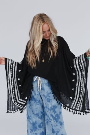 fallon-embroidered-sleeve-tassel-poncho-black/Black
