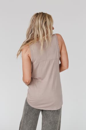 shelli-scoop-neck-tank-top-dark-mocha/Dark Mocha