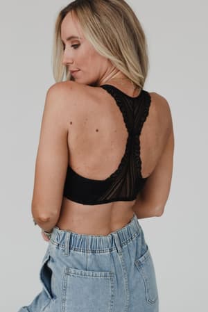 Evermore Seamless Lace Racerback Bralette in Black
