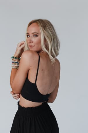 dora-low-back-seamless-bralette-black/Black
