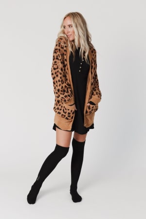 birds-of-a-feather-knee-high-socks-black/Black