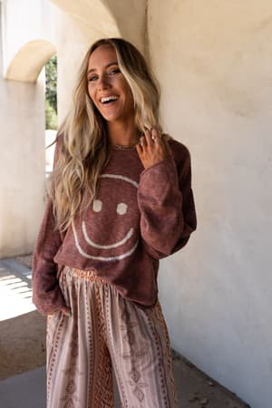made-you-smile-sweater-rose/Rose